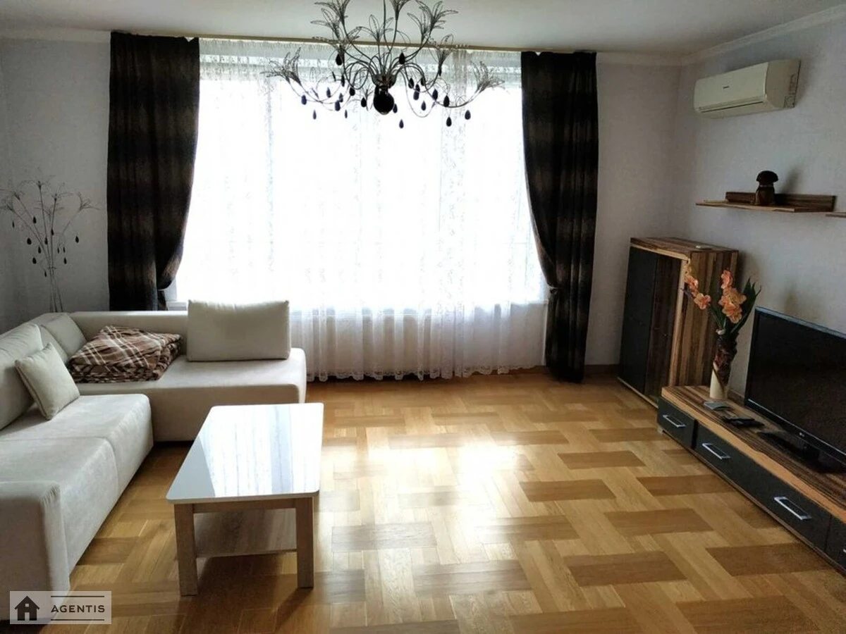 Apartment for rent 2 rooms, 86 m², 19th fl./25 floors. 6, Valeriya Lobanovskoho prosp. Chervonozoryanyy, Kyiv. 