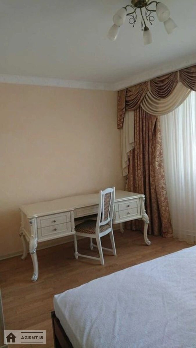 Apartment for rent 3 rooms, 98 m², 22nd fl./25 floors. 121, Beresteyskyy prosp. Peremohy, Kyiv. 