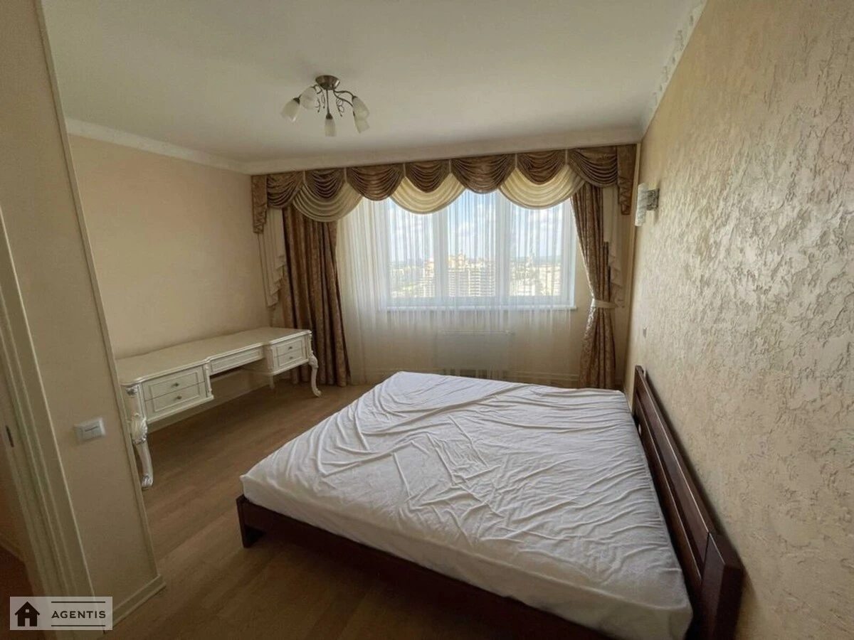 Apartment for rent 3 rooms, 98 m², 22nd fl./25 floors. 121, Beresteyskyy prosp. Peremohy, Kyiv. 