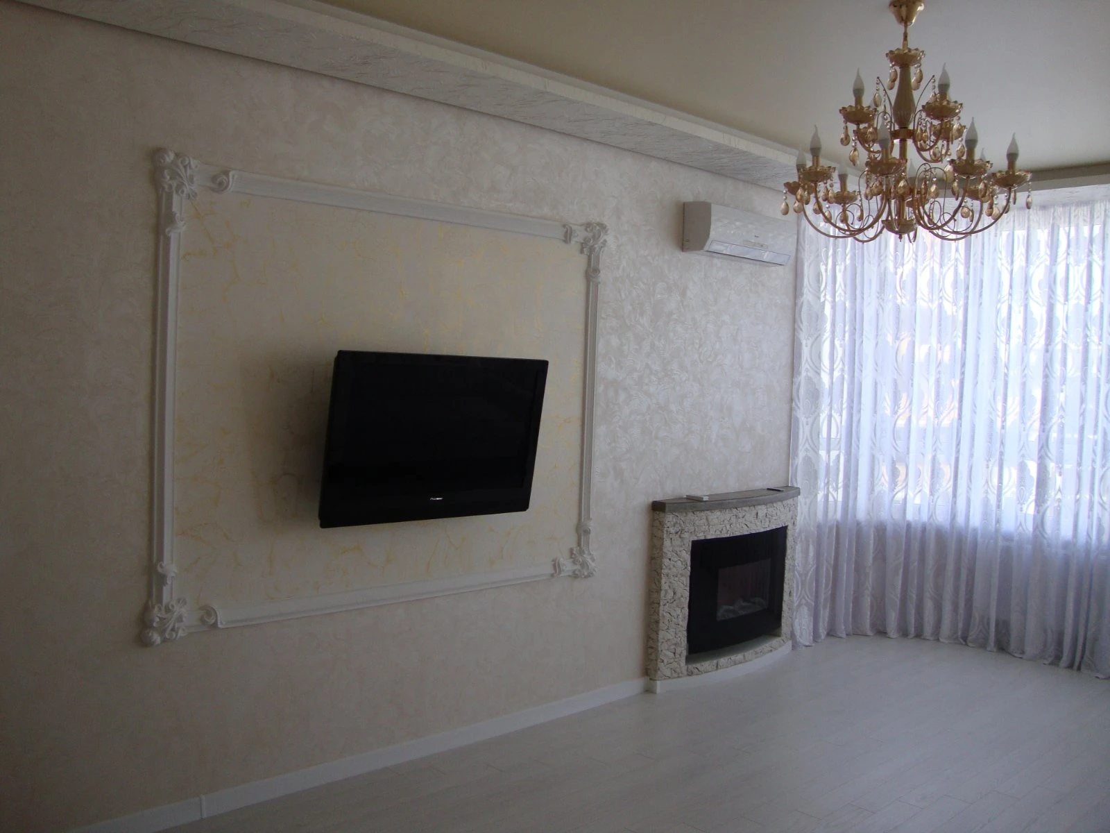 Private room for rent 2 rooms, 80 m², 16th fl.. Odesa. 