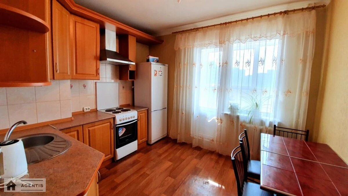 Сдам квартиру 1 комната, 48 m², 19 эт./21 этаж. 1, Григорія Ващенка вул., Киев. 