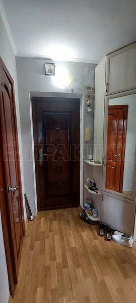 Продажа квартиры 1 комната, 30 m². Нафтовиків вул. 21, Чернигов. 