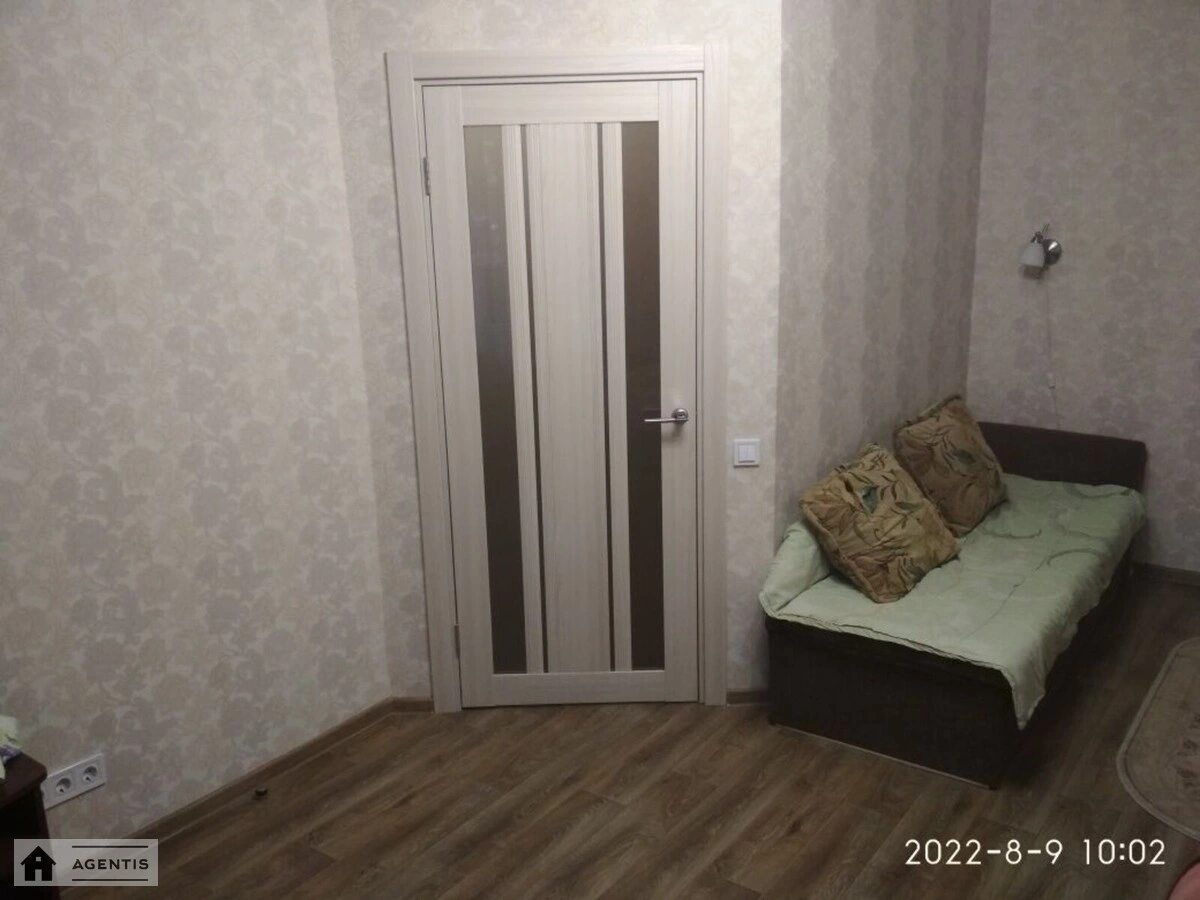 Здам квартиру 1 кімната, 35 m², 2 пов./9 поверхів. 1, Олександра Махова вул. (Жолудєва), Київ. 