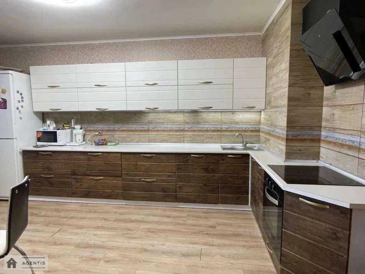 Здам квартиру 2 кімнати, 54 m², 8 пов./16 поверхів. 16, Олександра Довженка вул., Київ. 