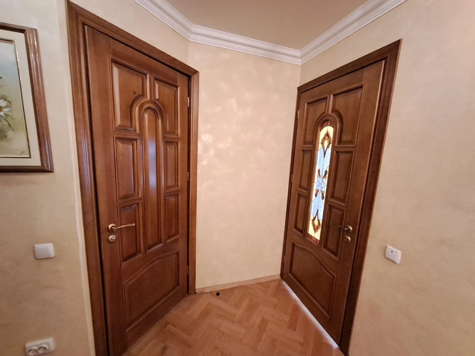 Apartments for sale 3 rooms, 92 m², 4th fl./10 floors. Lvivska vul., Ternopil. 