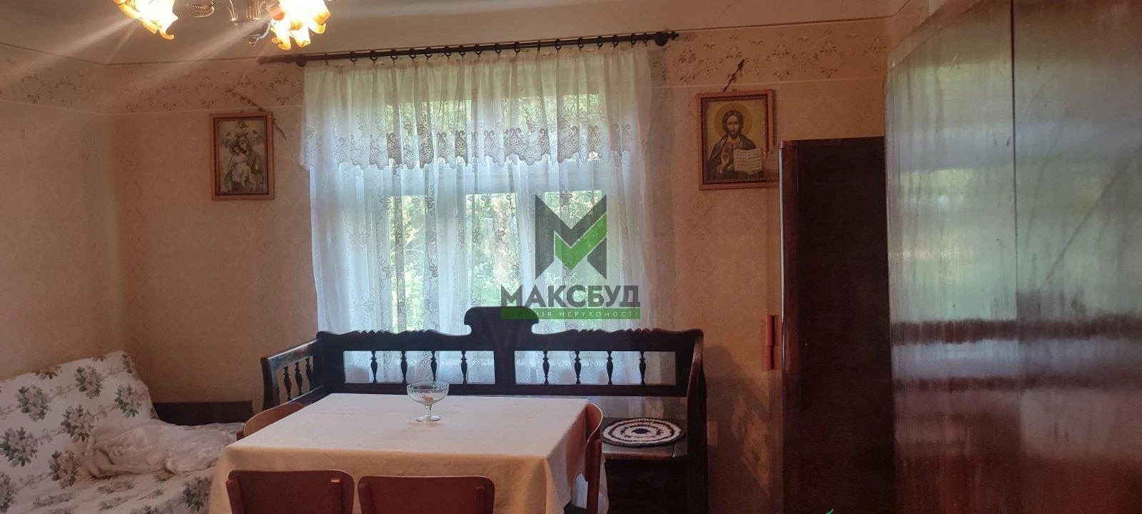 House for sale 2 rooms, 41.5 m², 1 floor. Vul. Sadova, Myrcha, Velykobereznyanskyy rayon. 