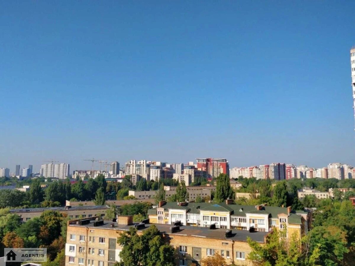 Apartment for rent 1 room, 42 m², 10th fl./15 floors. 3, Mykhayla Maksymovycha vul. Onufriya Trutenka, Kyiv. 