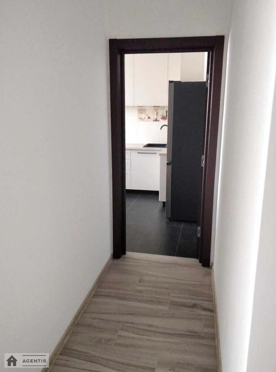 Сдам квартиру 1 комната, 42 m², 10 эт./15 этажей. 3, Михайла Максимовича вул. (Онуфрія Трутенка), Киев. 