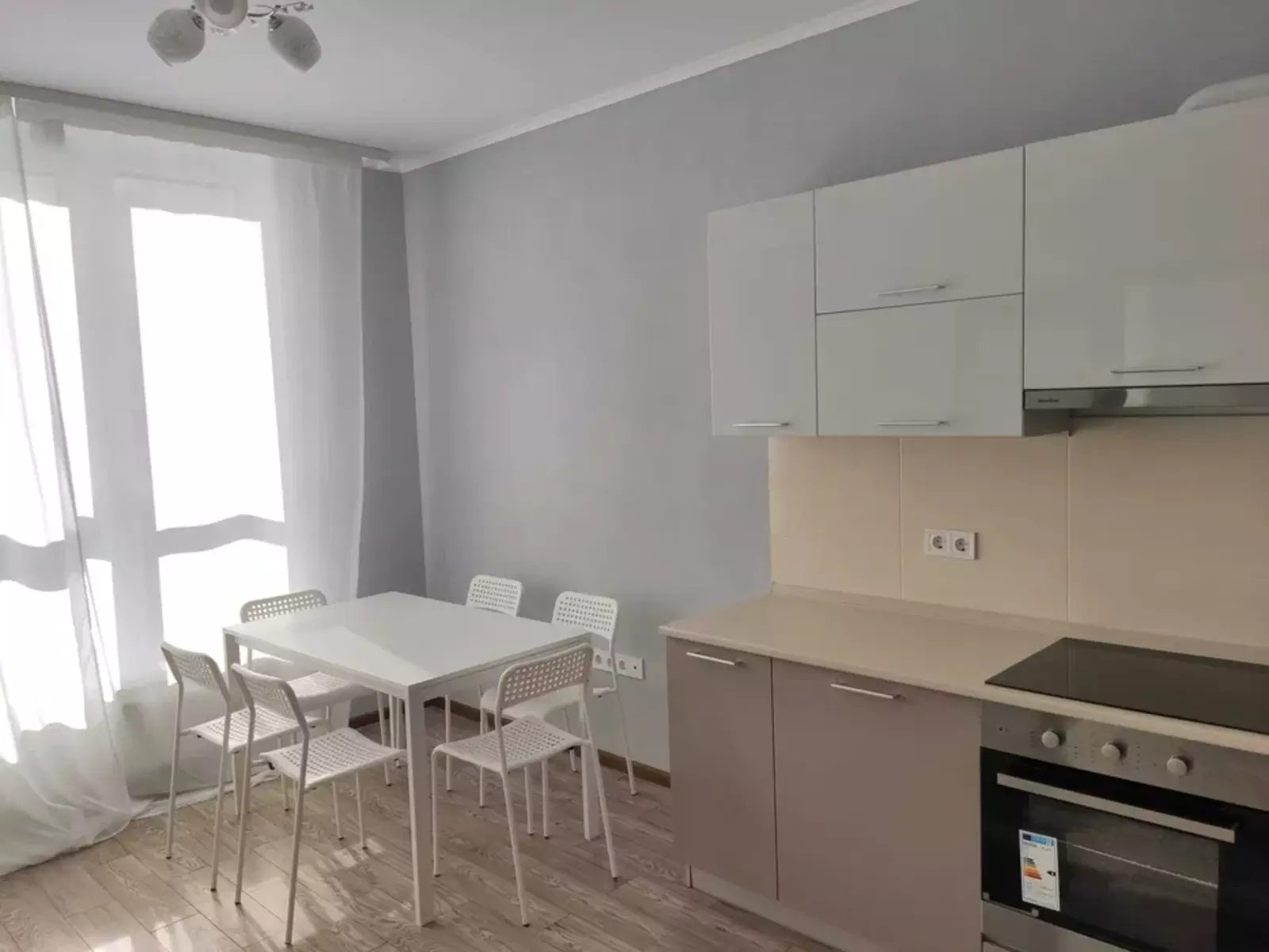 Apartment for rent 1 room, 58 m², 18th fl./25 floors. 15, Akademika Zabolotnoho vul., Kyiv. 