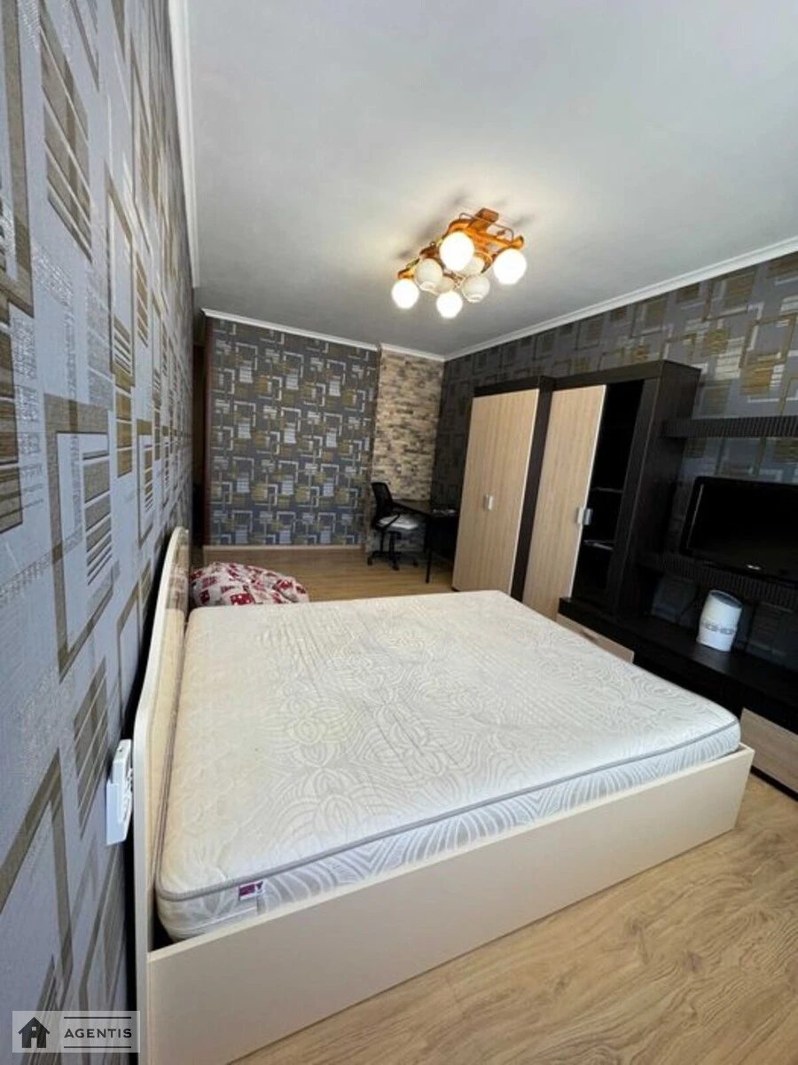 Apartment for rent 1 room, 42 m², 10th fl./25 floors. 17, Borysa Hmyri vul., Kyiv. 