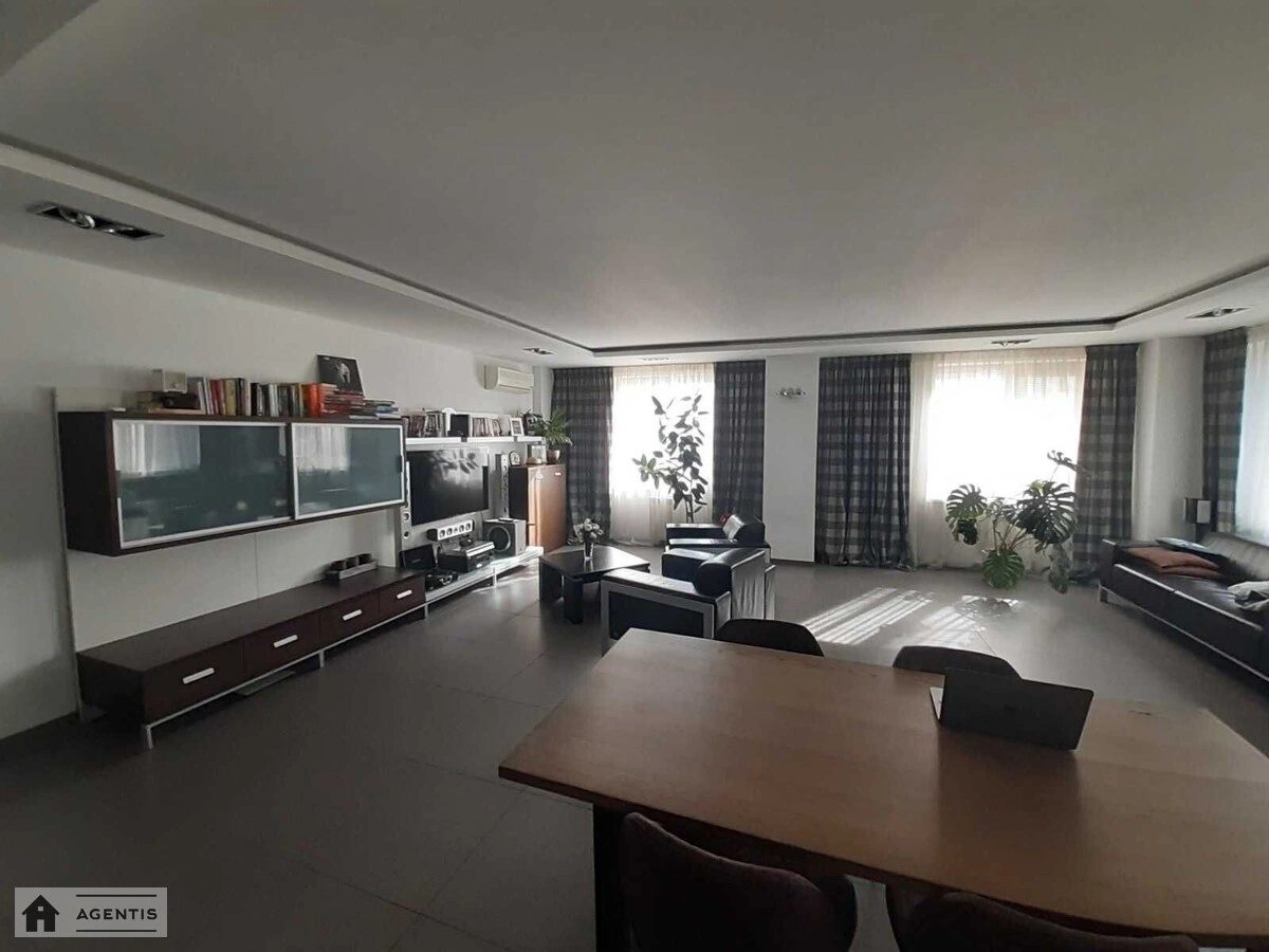 Apartment for rent 2 rooms, 82 m², 12th fl./24 floors. 10, Kytayivska 10, Kyiv. 