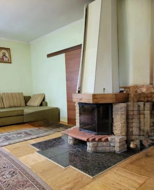 House for sale 4 rooms, 145 m², 2 floors. 81, Vul. Rozdilna, Dnipro. 