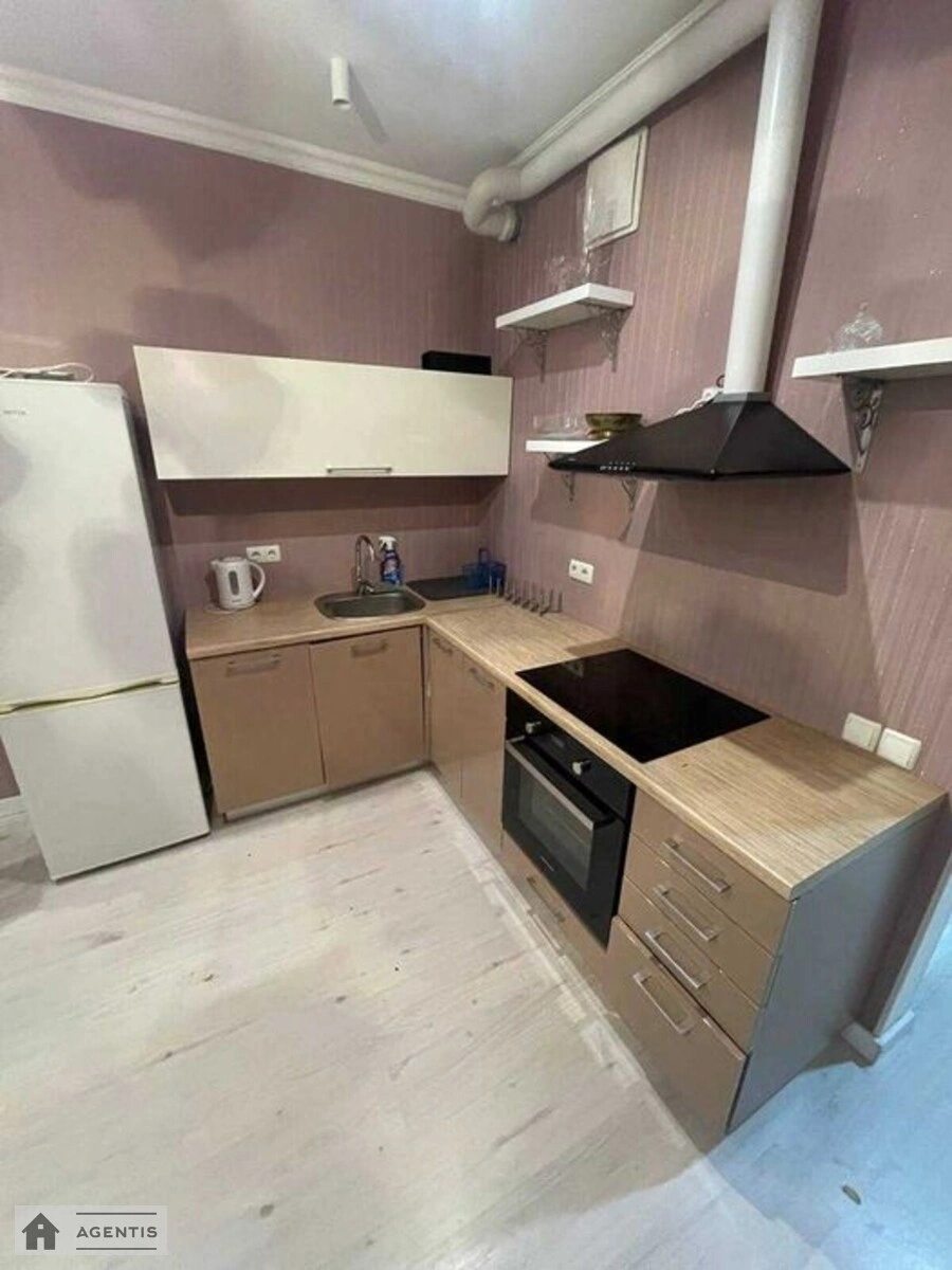 Здам квартиру 1 кімната, 32 m², 23 пов./25 поверхів. Зарічна, Київ. 