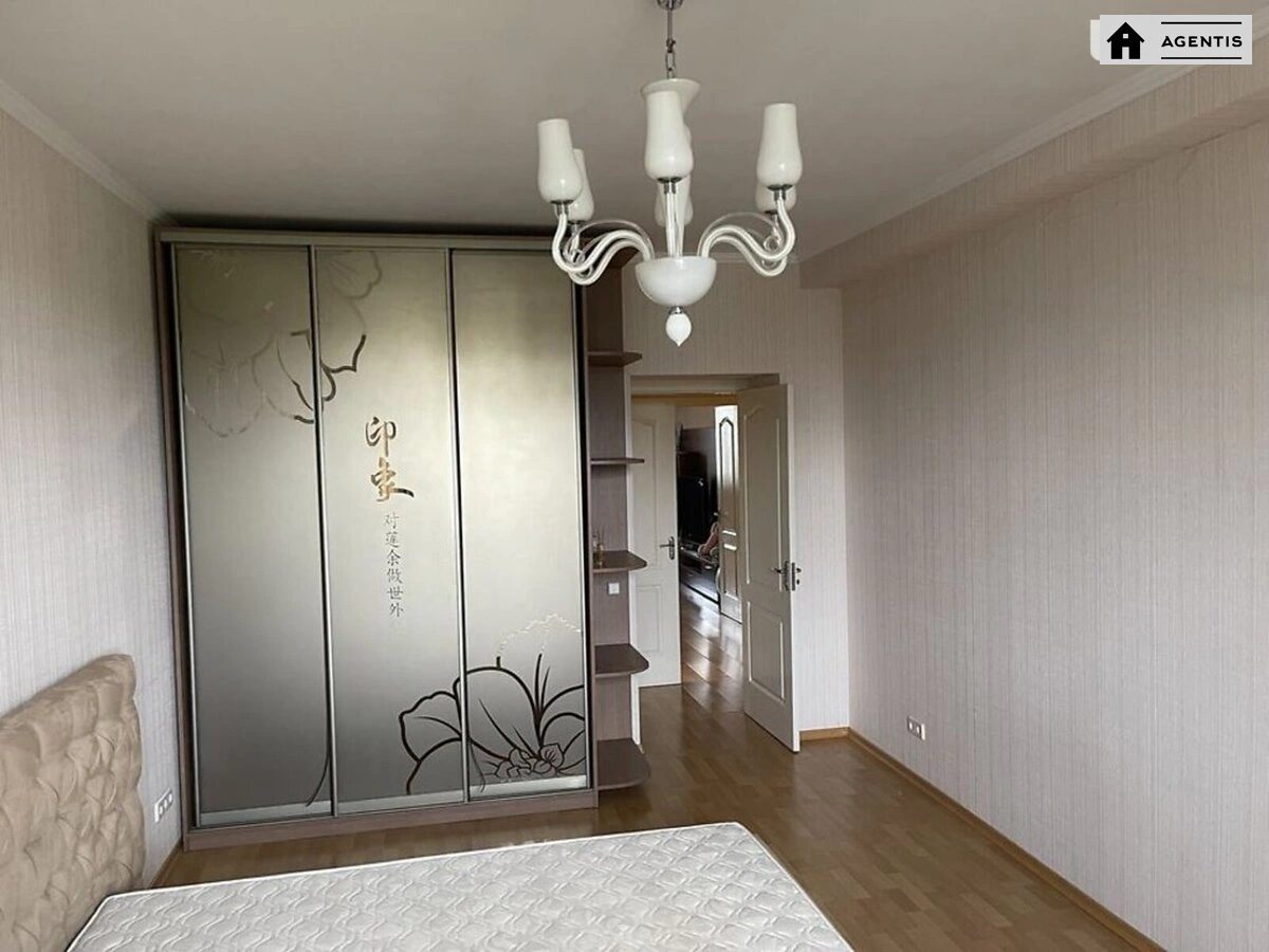 Apartment for rent 2 rooms, 59 m², 4th fl./10 floors. Mykoly Zakrevskoho vul., Kyiv. 