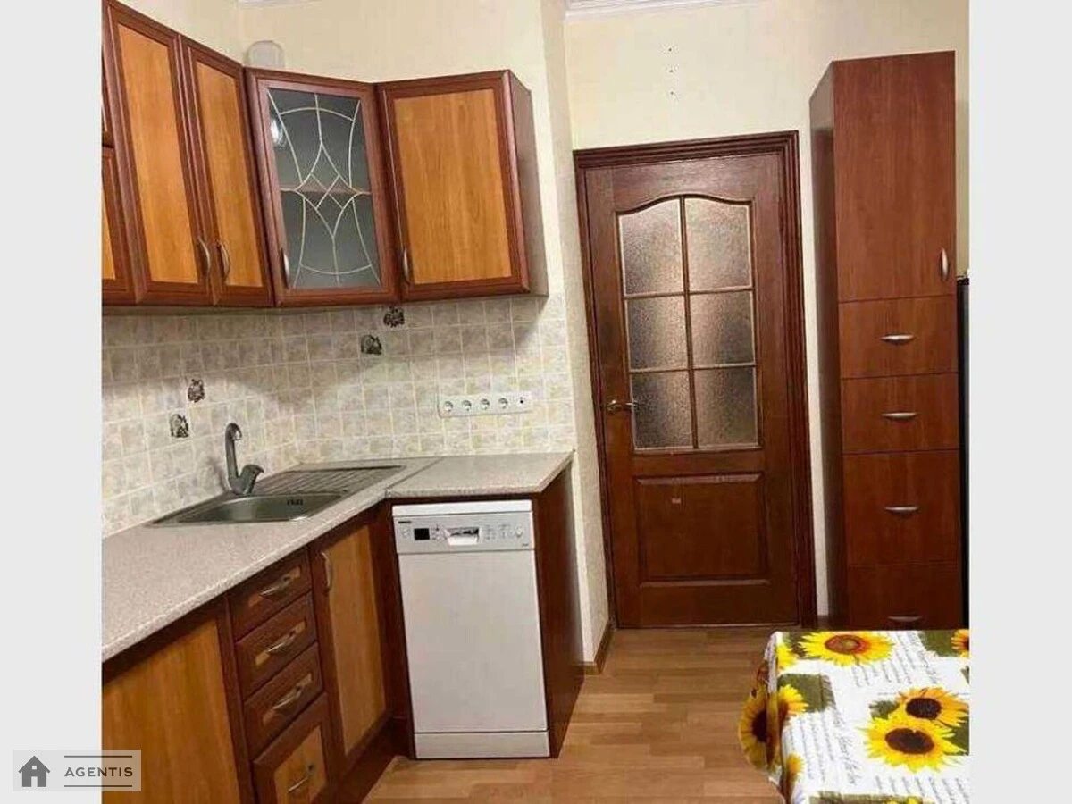 Здам квартиру 1 кімната, 40 m², 6 пов./9 поверхів. 13, Жуля Верна бульв. (Ромена Роллана), Київ. 