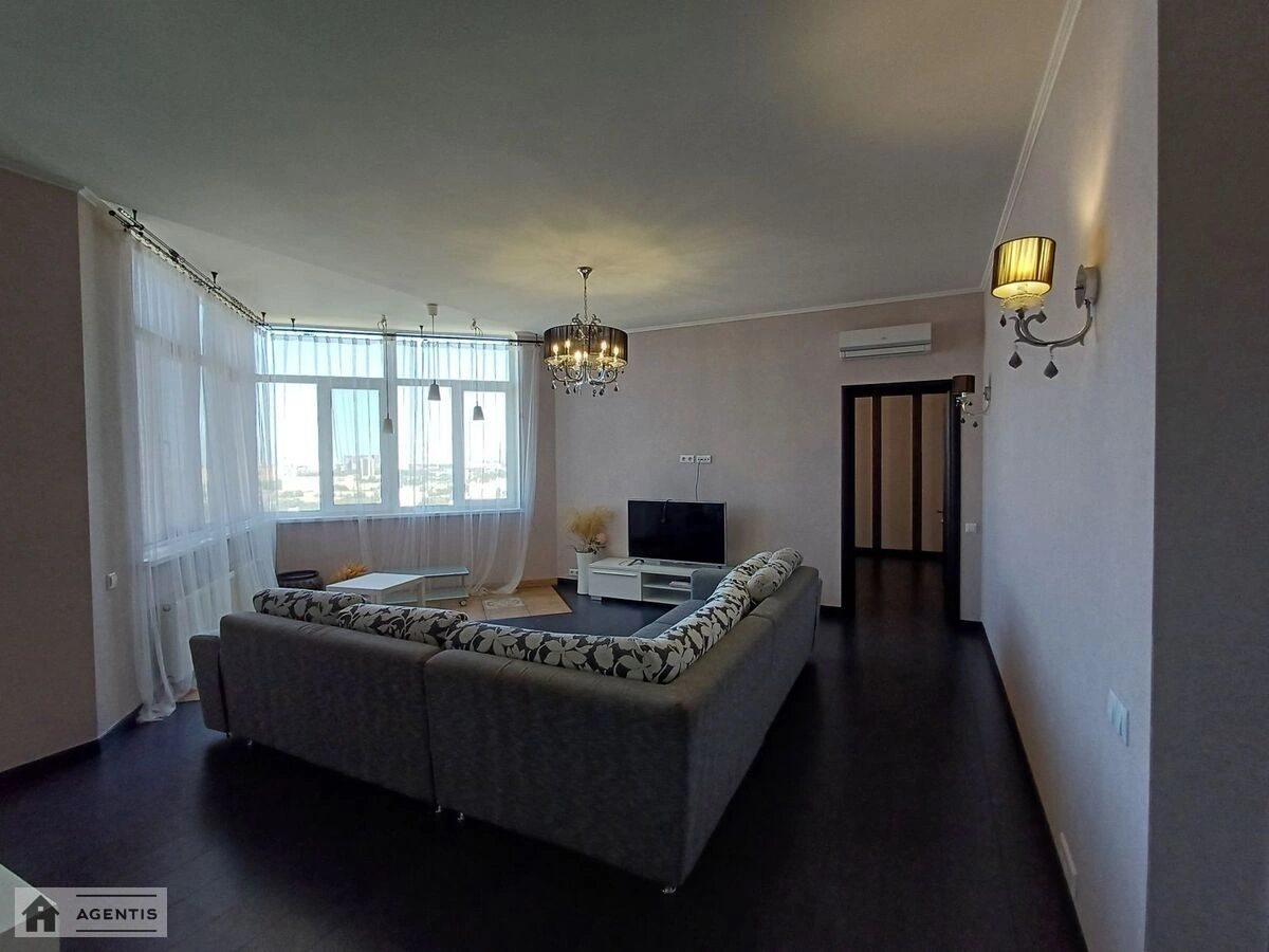 Apartment for rent 3 rooms, 110 m², 22nd fl./25 floors. 13, Henerala Henadiya Vorobyova vul. Kurska, Kyiv. 