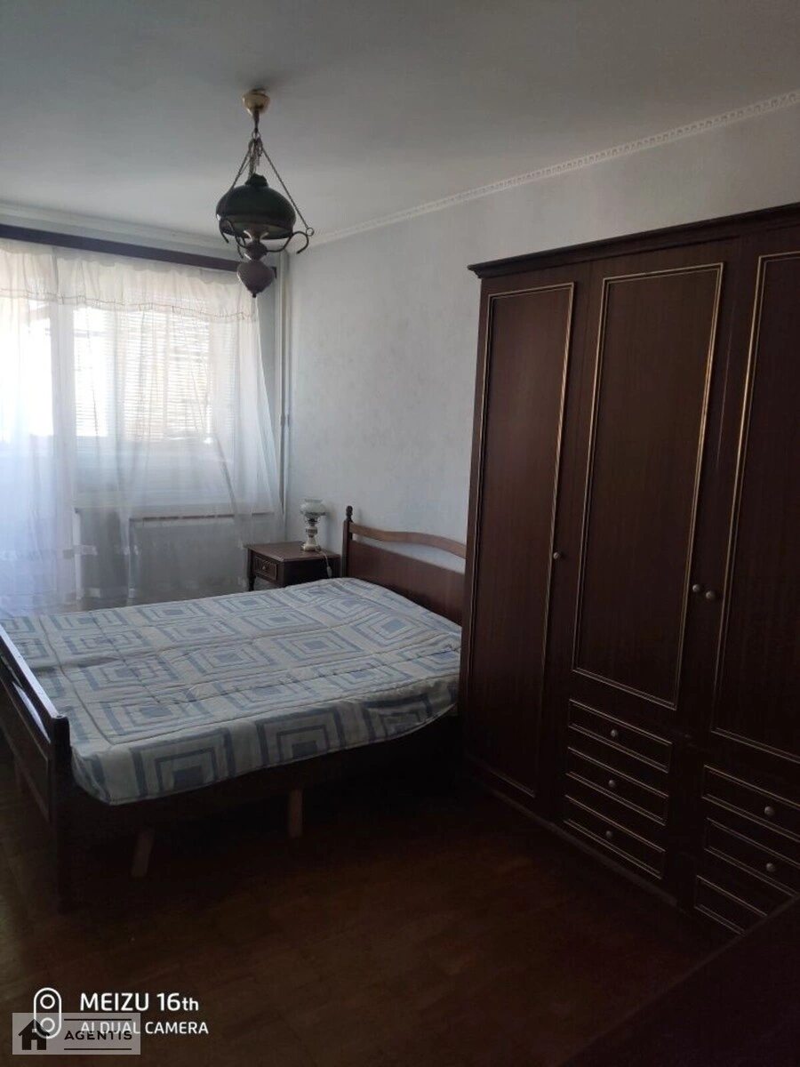 Apartment for rent 3 rooms, 69 m², 12th fl./16 floors. 74, Pravdy 74, Kyiv. 