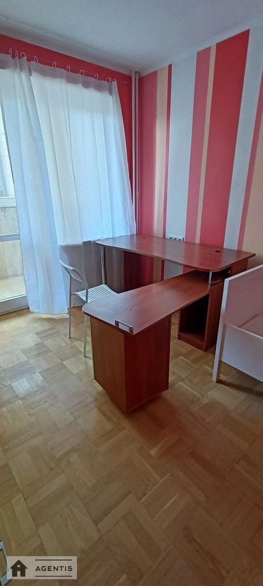 Здам квартиру 3 кімнати, 70 m², 7 пов./19 поверхів. 89, Берестейський просп. (Перемоги), Київ. 