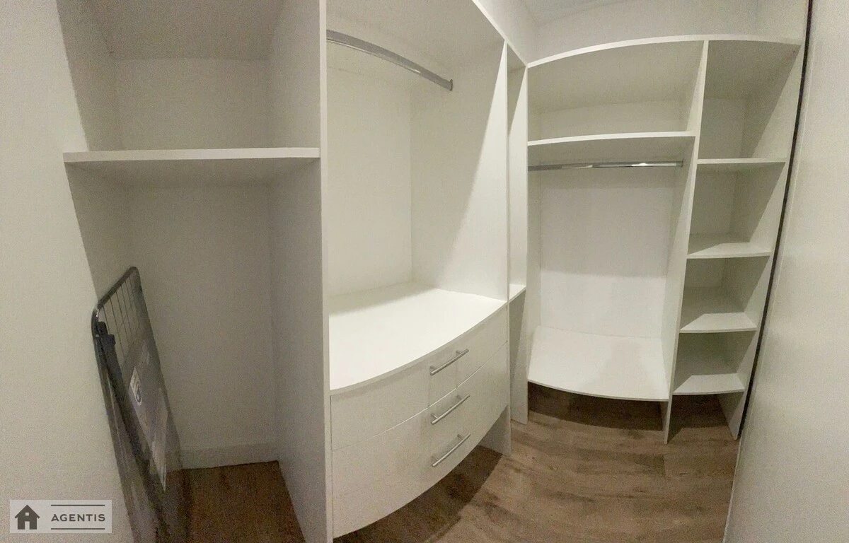 Сдам квартиру 1 комната, 36 m², 9 эт./25 этажей. 73, Глубочицкая 73, Киев. 