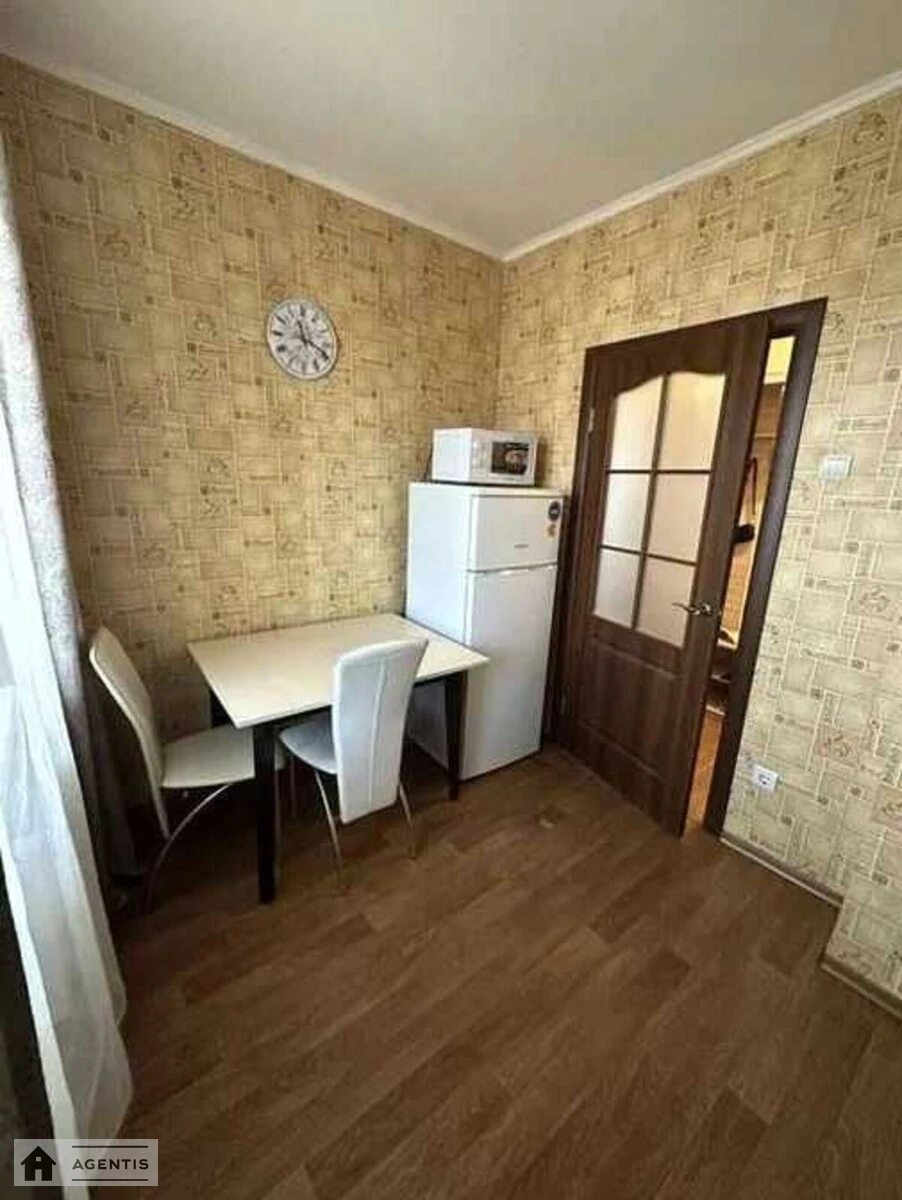 Здам квартиру 1 кімната, 35 m², 7 пов./24 поверхи. Дарницький район, Київ. 