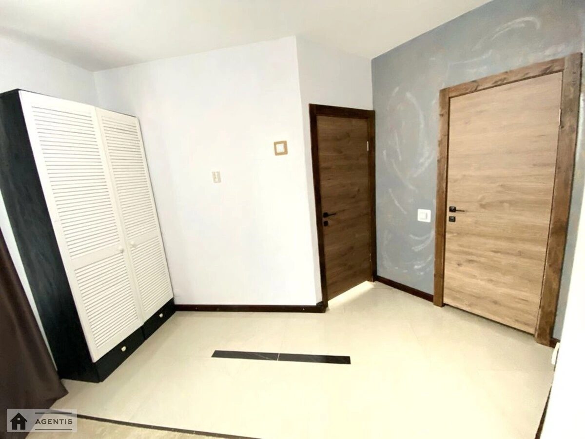 Здам квартиру 2 кімнати, 50 m², 5 пов./9 поверхів. 67, Берестейський просп. (Перемоги), Київ. 