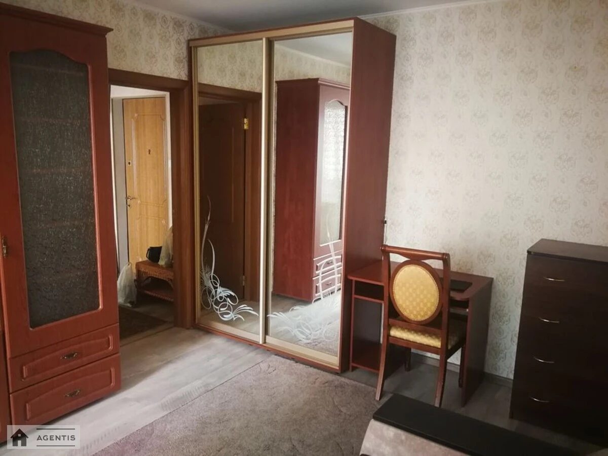 Сдам квартиру 2 комнаты, 54 m², 8 эт./16 этажей. 1, Рональда Рейгана вул. (Теодора Драйзера), Киев. 