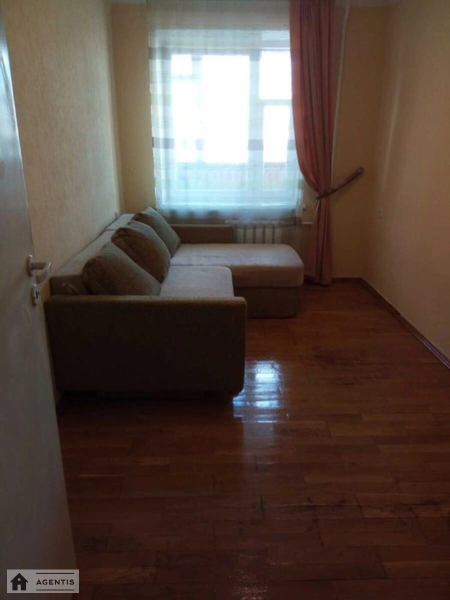 Apartment for rent 2 rooms, 50 m², 8th fl./9 floors. 22, Preobrazhenska vul. Ivana Klymenka, Kyiv. 