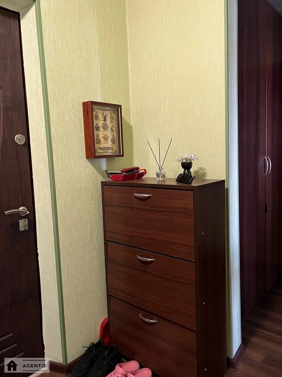 Здам квартиру 2 кімнати, 63 m², 20 пов./22 поверхи. 18, Петра Григоренка просп., Київ. 