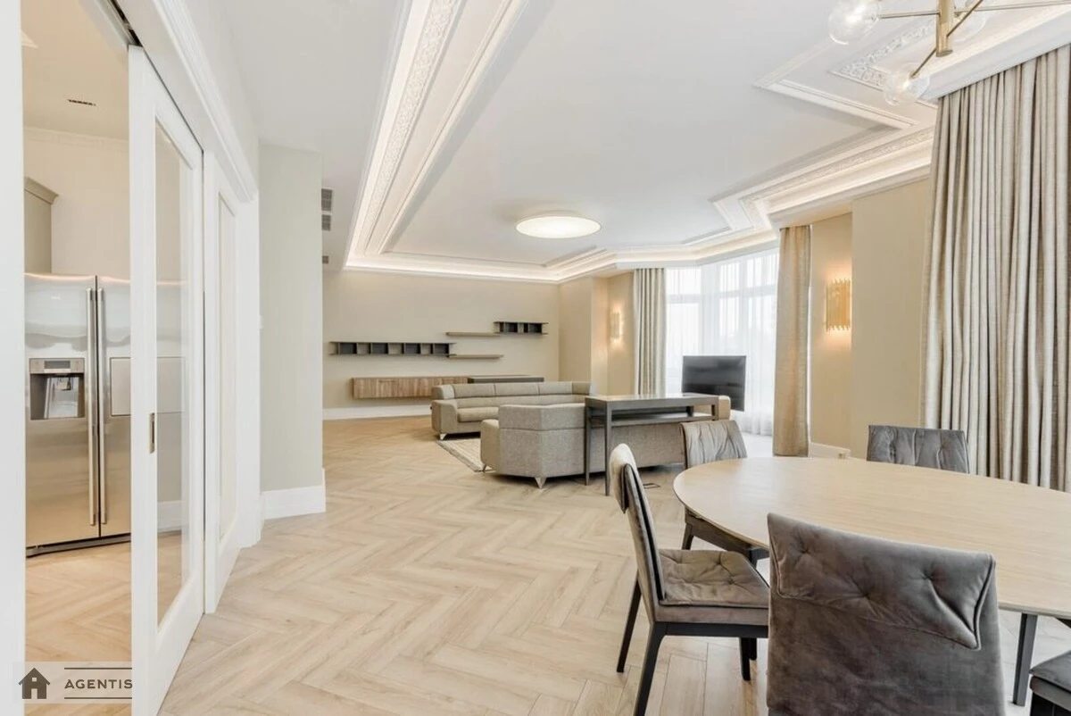 Apartment for rent 4 rooms, 270 m², 4th fl./11 floors. 9, Mykhayla Hrushevskoho vul., Kyiv. 