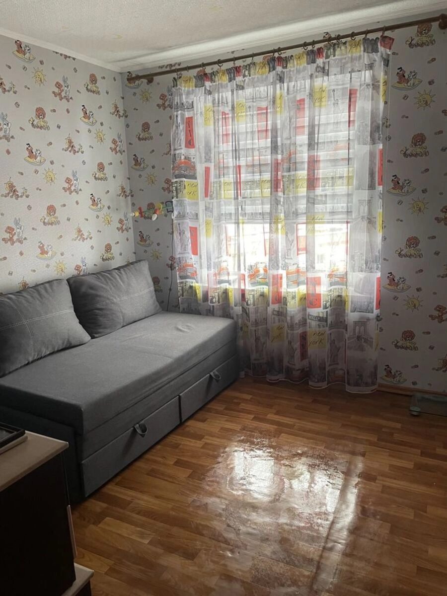 Продаж квартири 3 кімнати, 60 m², 9 пов./9 поверхів. Подільський (ленінський), Кропивницький. 