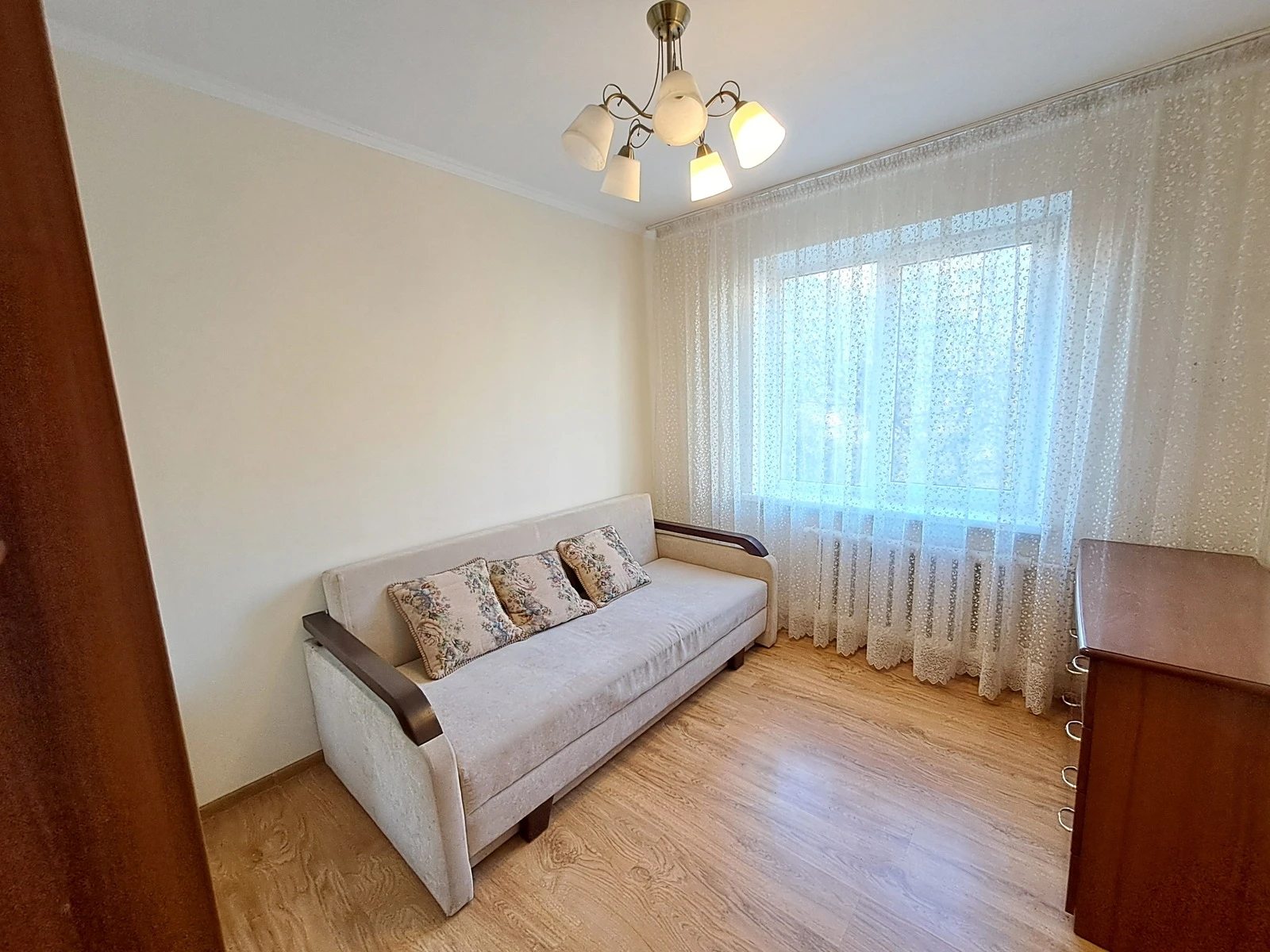 Здам квартиру 3 кімнати, 64 m², 3 пов./9 поверхів. Злуки пр., Тернопіль. 