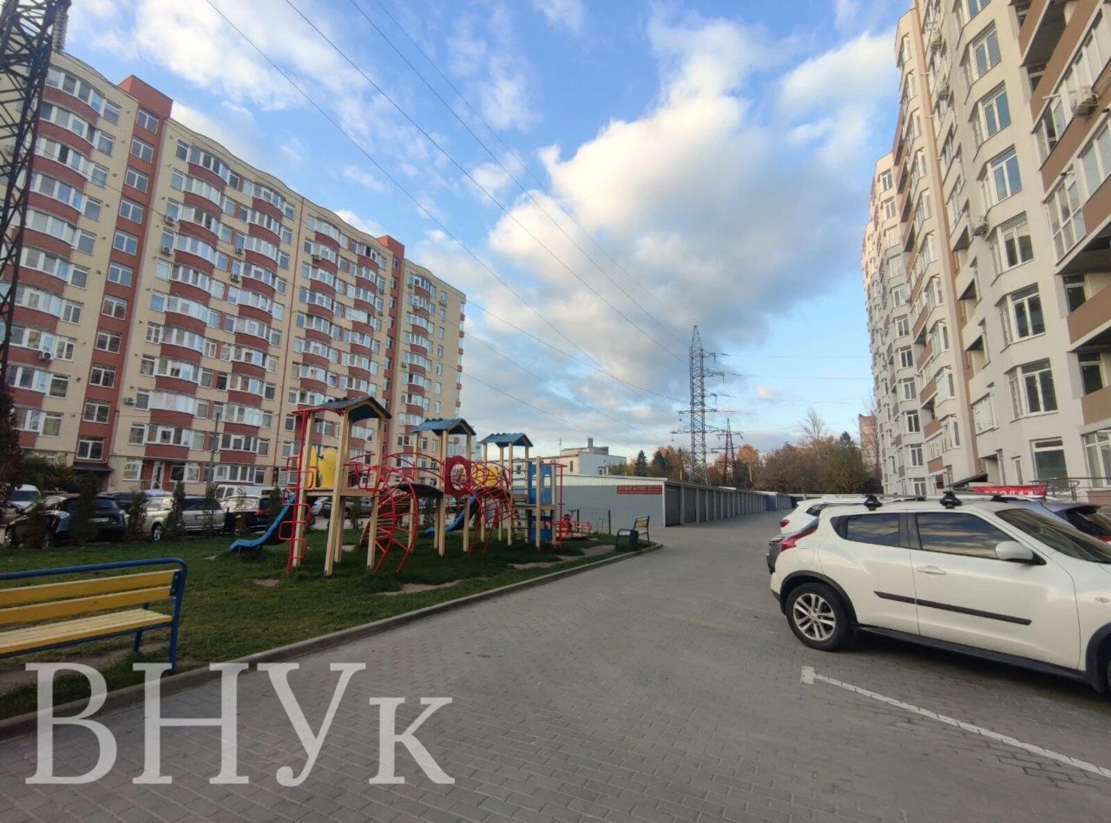 Продаж квартири 2 кімнати, 56 m², 6 пов./11 поверхів. Злуки пр., Тернопіль. 