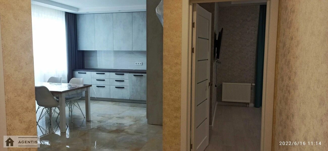 Сдам квартиру 2 комнаты, 80 m², 19 эт./36 этажей. 5, Берестейський просп. (Перемоги), Киев. 