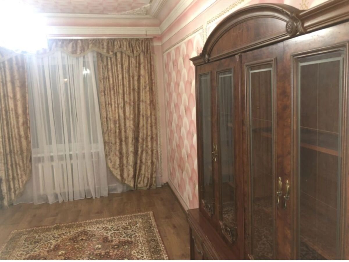 Продаж квартири 3 кімнати, 67 m², 1 пов./2 поверхи. 5, Маршала Гречка вул., Київ. 