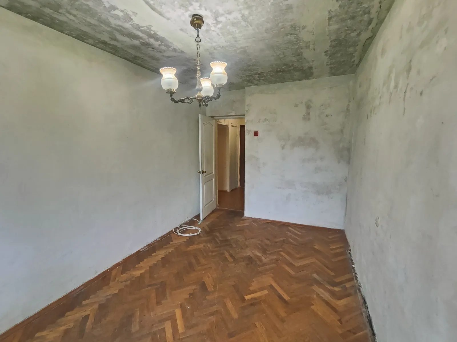 Продаж квартири 4 кімнати, 78 m², 5 пов./9 поверхів. 11, Теремківська 11, Київ. 