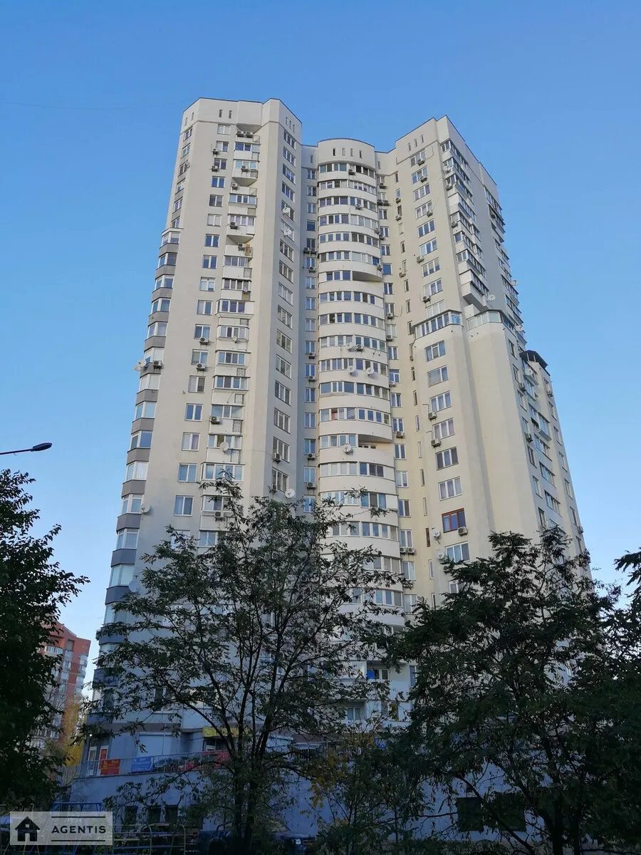 Сдам квартиру 1 комната, 53 m², 22 эт./24 этажа. 31, Кубанської України вул. (Маршала Жукова), Киев. 