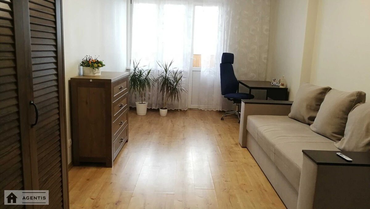 Сдам квартиру 1 комната, 53 m², 22 эт./24 этажа. 31, Кубанської України вул. (Маршала Жукова), Киев. 