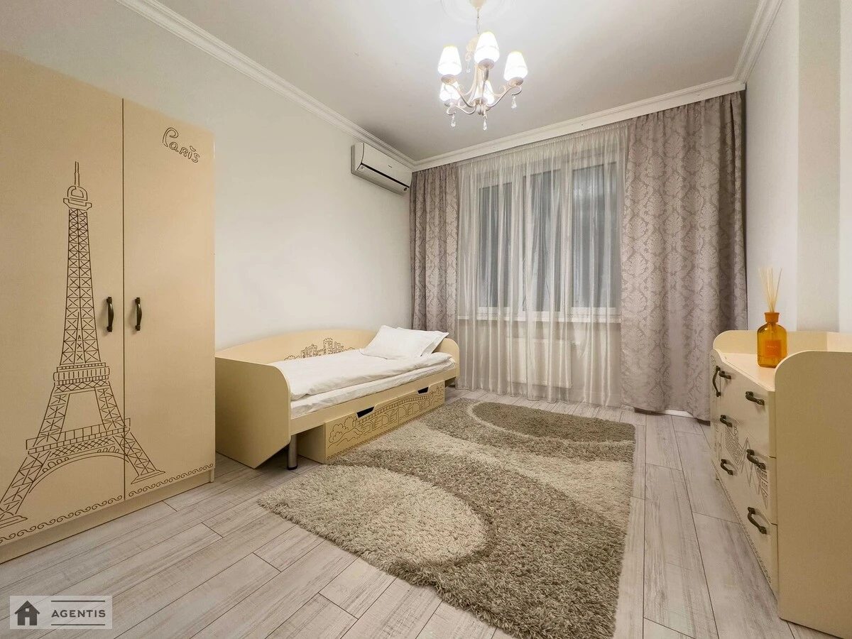 Сдам квартиру 3 комнаты, 112 m², 6 эт./23 этажа. 14, Днепровская набережная 14, Киев. 