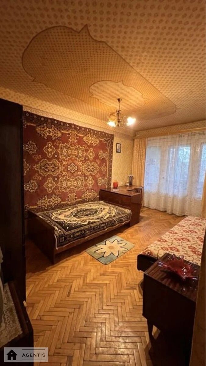 Здам квартиру 3 кімнати, 60 m², 8 пов./9 поверхів. 51, Львівська 51, Київ. 