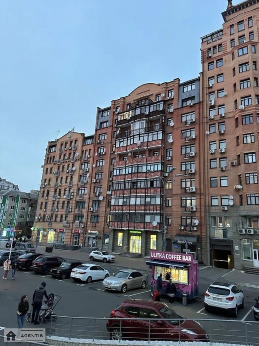 Здам квартиру 4 кімнати, 173 m², 6 пов./8 поверхів. Печерський район, Київ. 