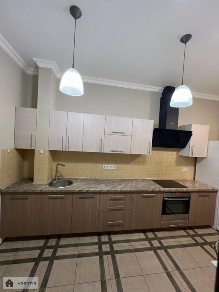 Сдам квартиру 1 комната, 37 m², 14 эт./18 этажей. 35, Светлицкого 35, Киев. 