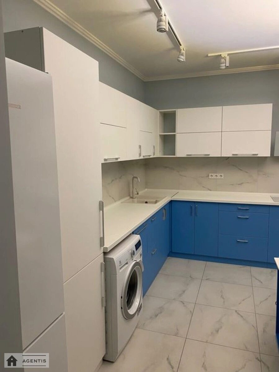 Здам квартиру 2 кімнати, 90 m², 13 пов./19 поверхів. Саперне Поле, Київ. 