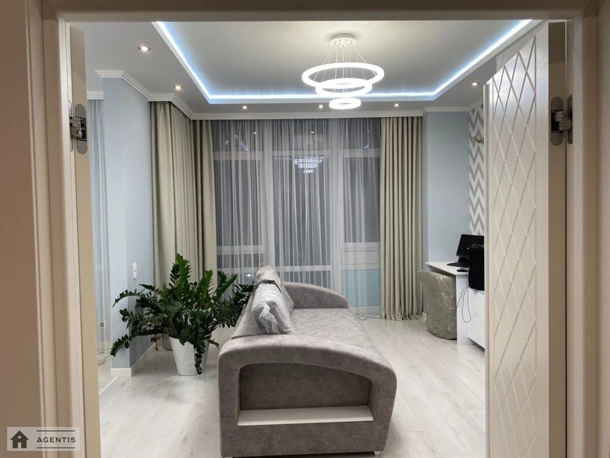 Здам квартиру 2 кімнати, 90 m², 13 пов./19 поверхів. Саперне Поле, Київ. 