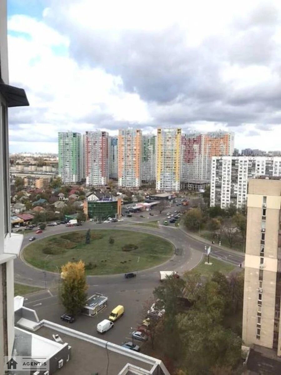 Здам квартиру 2 кімнати, 61 m², 17 пов./22 поверхи. 3, Андрія Аболмасова вул. (Панельна), Київ. 