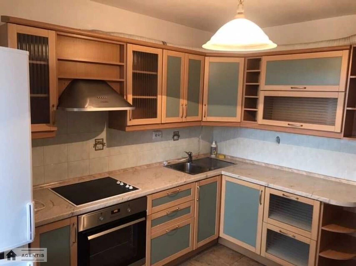 Здам квартиру 2 кімнати, 61 m², 17 пов./22 поверхи. 3, Андрія Аболмасова вул. (Панельна), Київ. 