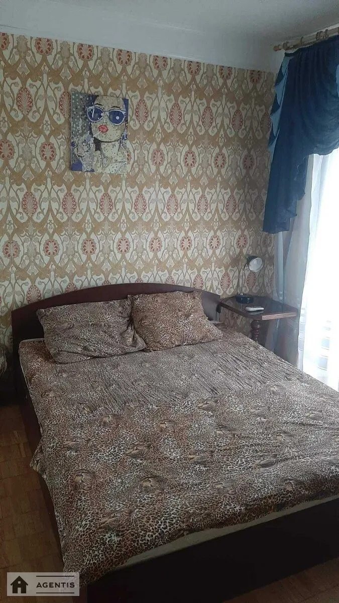 Здам квартиру 1 кімната, 21 m², 8 пов./9 поверхів. 25, Героїв Дніпра 25, Київ. 