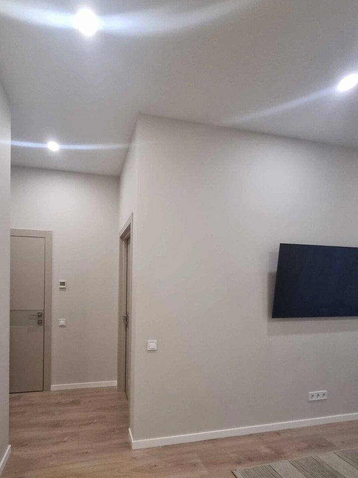 Сдам квартиру 1 комната, 46 m², 19 эт./24 этажа. 7, Джона Маккейна вул. (Івана Кудрі), Киев. 