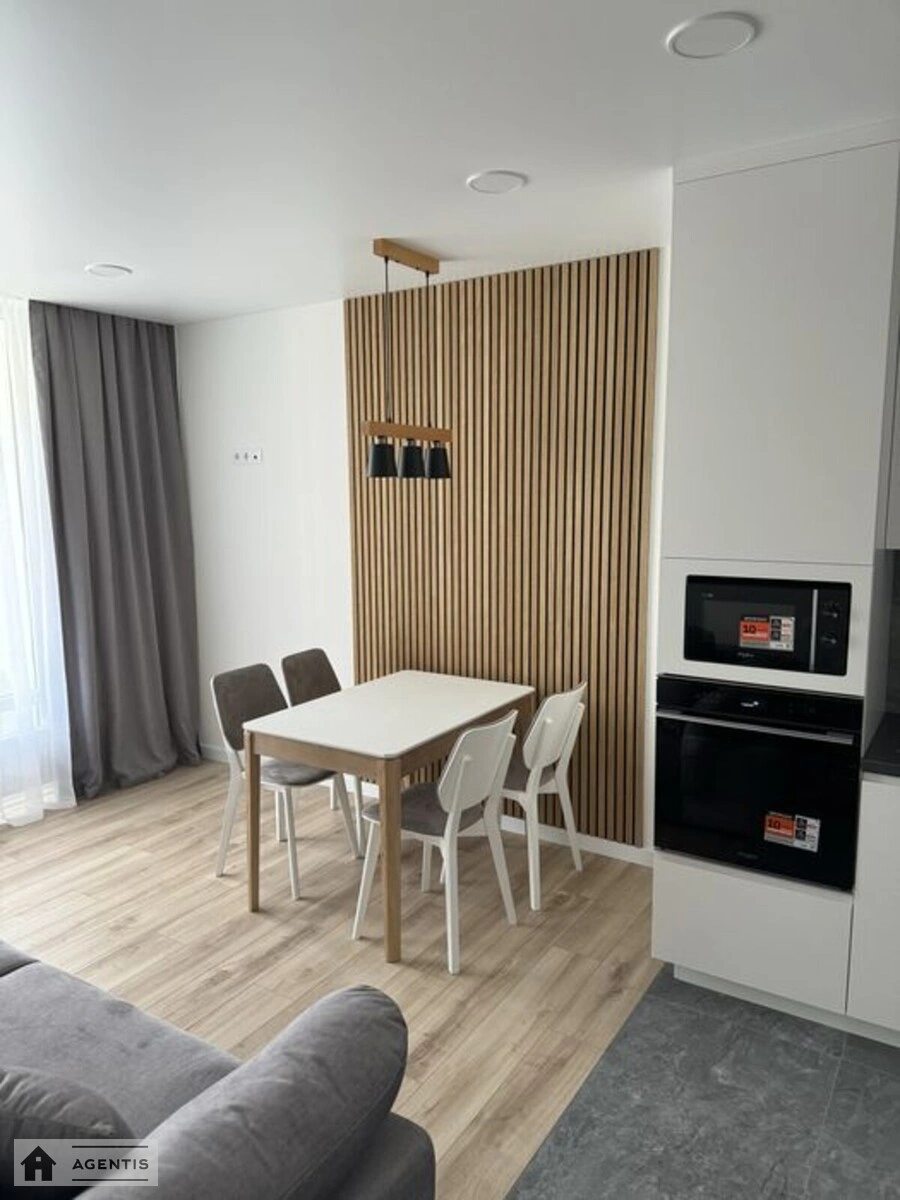 Сдам квартиру 1 комната, 47 m², 12 эт./18 этажей. Правды, Киев. 