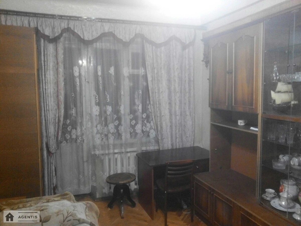 Здам квартиру 1 кімната, 31 m², 4 пов./9 поверхів. 114, Велика Васильківська 114, Київ. 