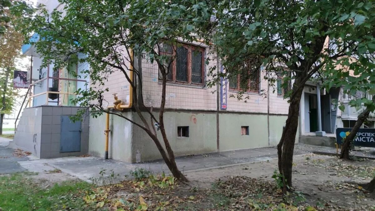 Продаж квартири 3 кімнати, 55 m², 1 пов./5 поверхів. Пацаєва улица, Кропивницький. 